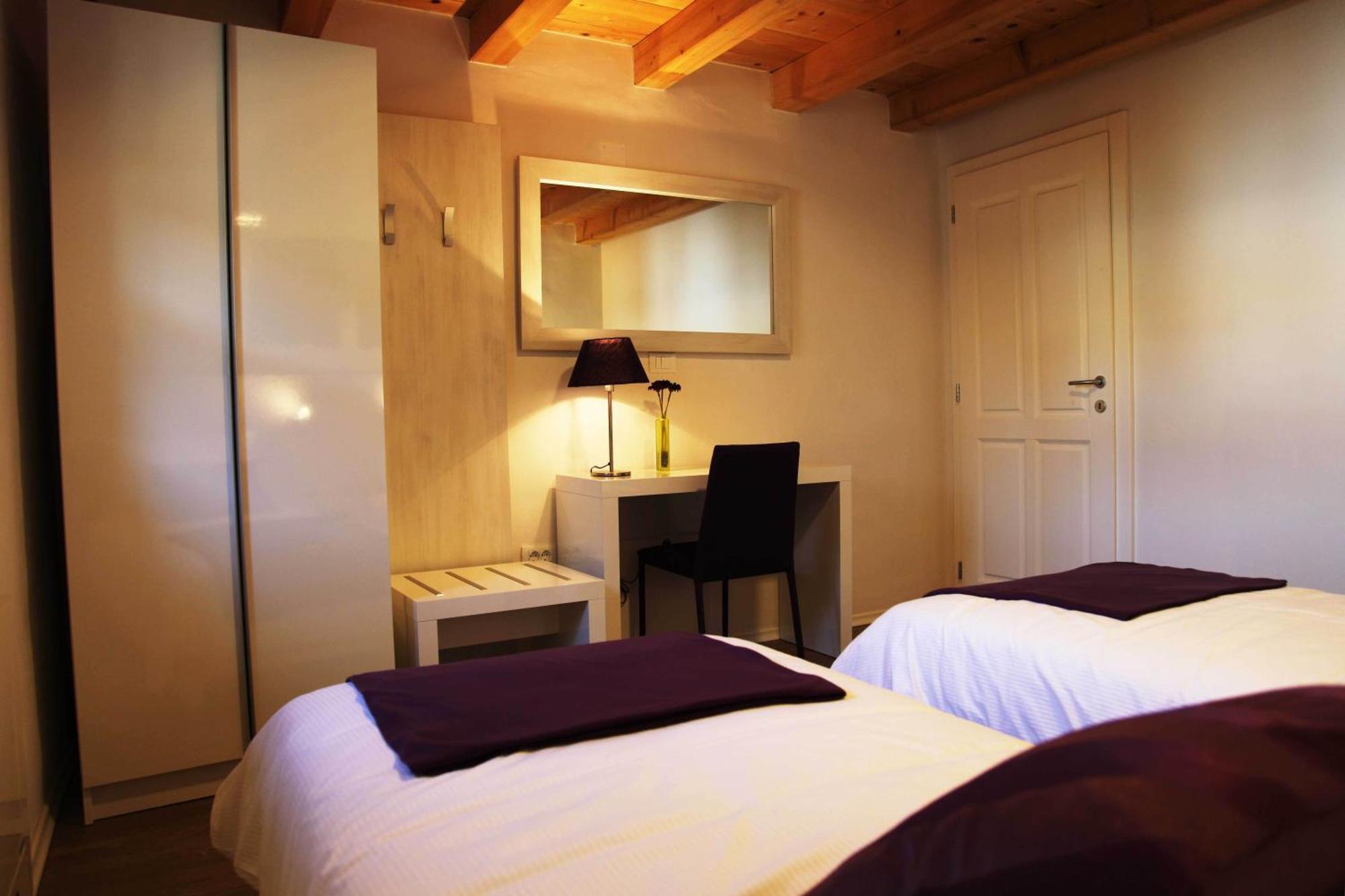 Boutique Hotel Dvor Dobrovo Quarto foto