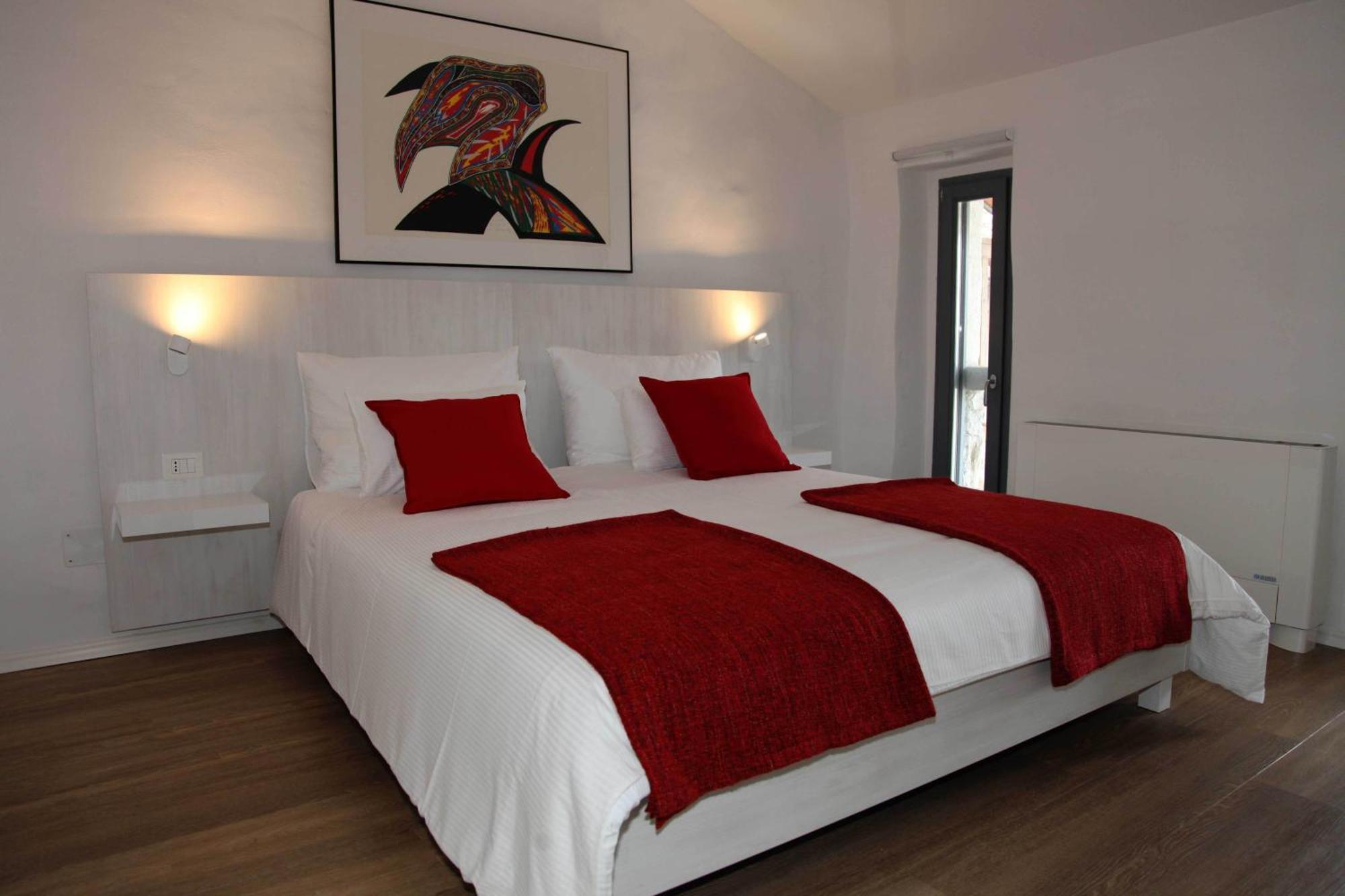 Boutique Hotel Dvor Dobrovo Quarto foto