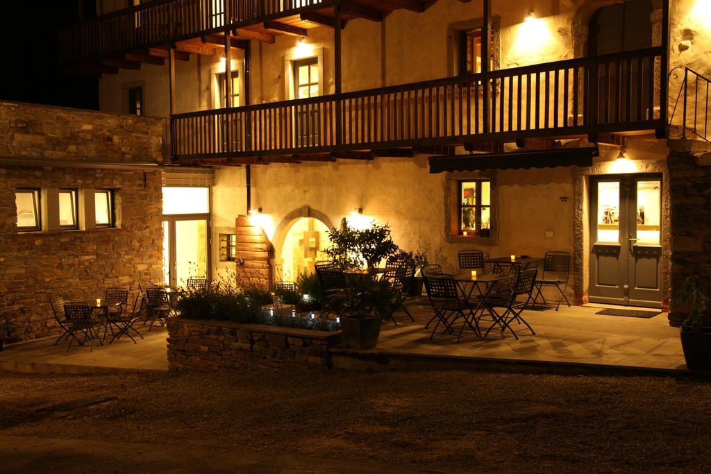 Boutique Hotel Dvor Dobrovo Exterior foto